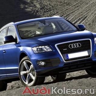 8R0601025D на Audi Q5 синей